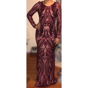 Fashion Nova - Burgundy Sequence Long Sleeve Dress